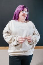 Load image into Gallery viewer, Worthy Crewneck
